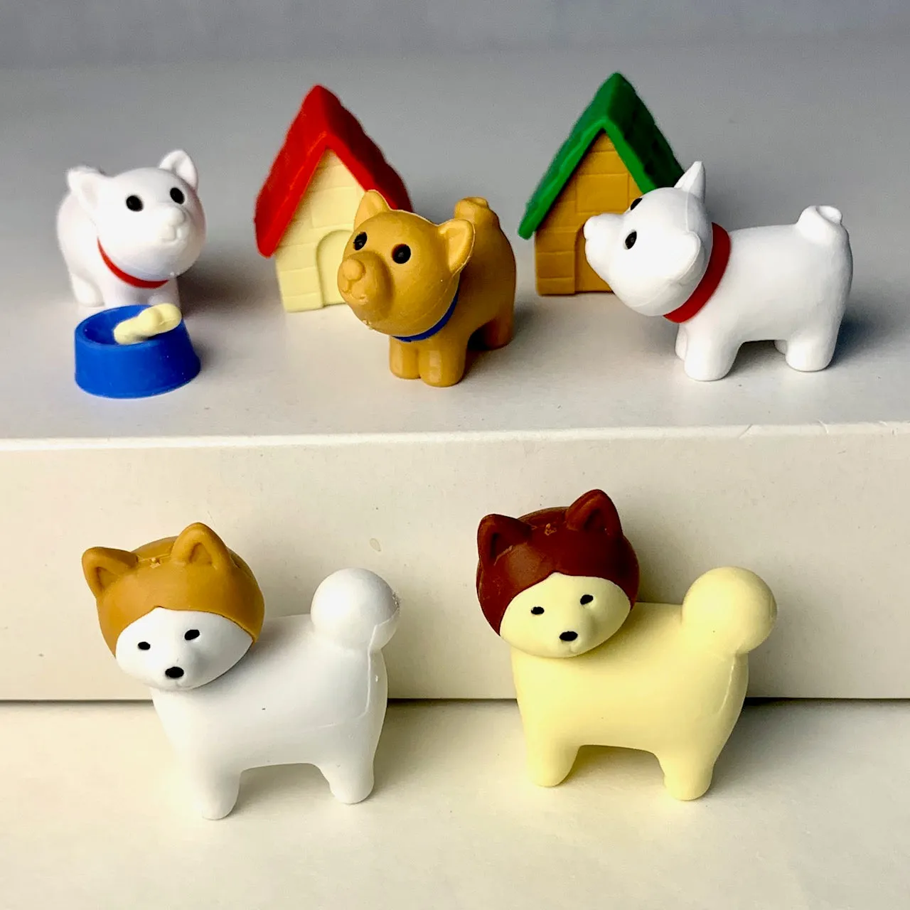 380281 IWAKO AKITA & DOG ERASERS-30