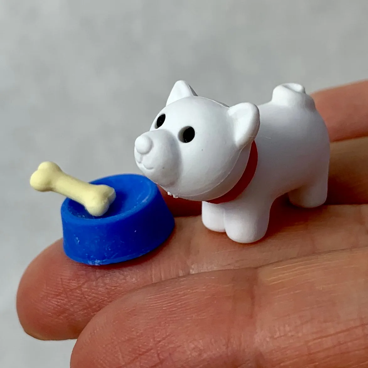 380281 IWAKO AKITA & DOG ERASERS-30