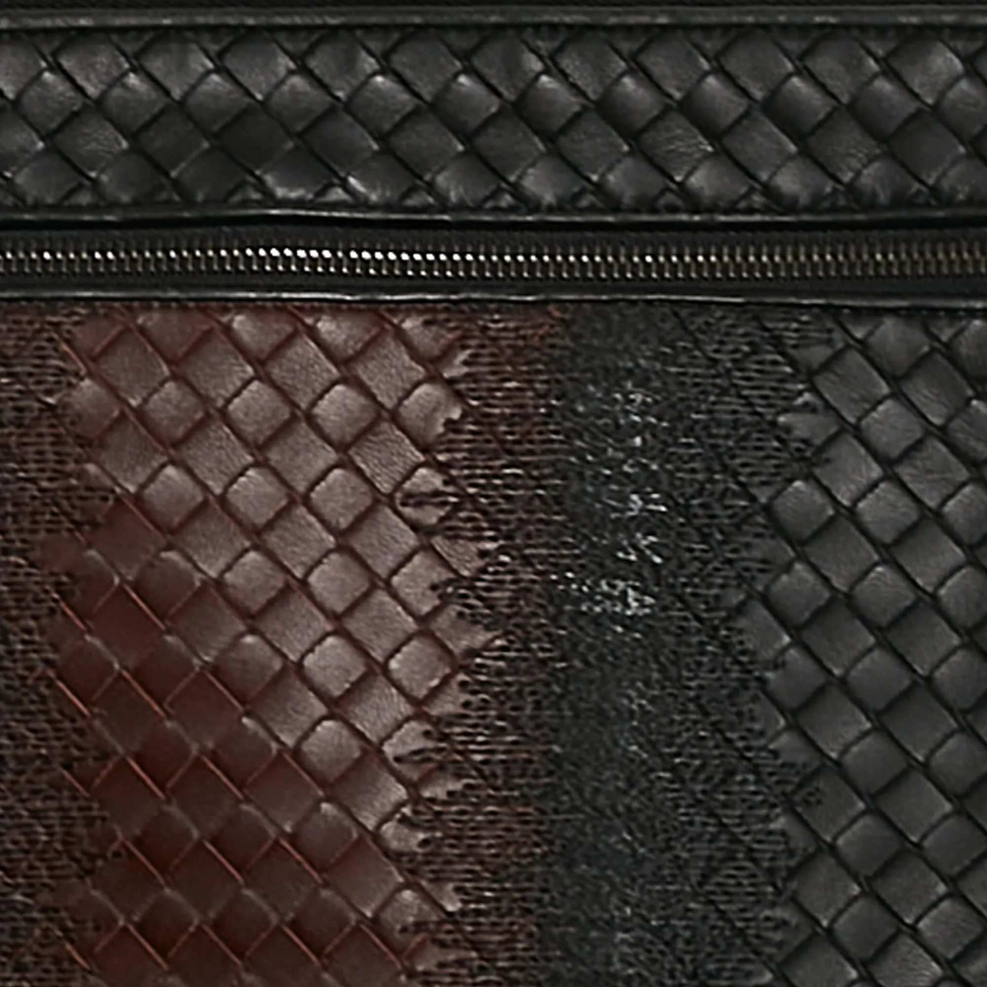 Bottega Veneta Intrecciato Clutch (SHG-36992)