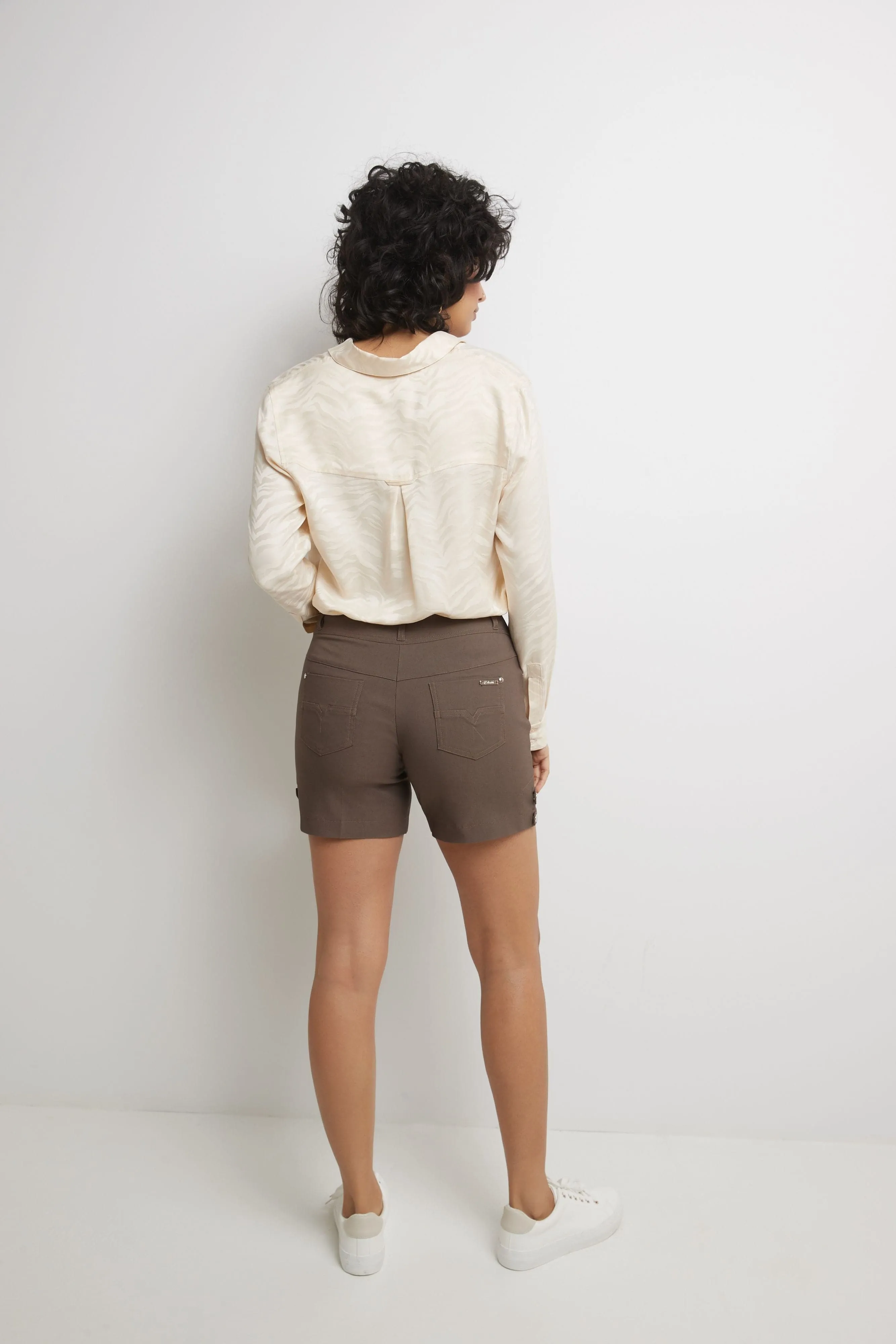 Pull-on 5” Classic Shorts with Real Pockets