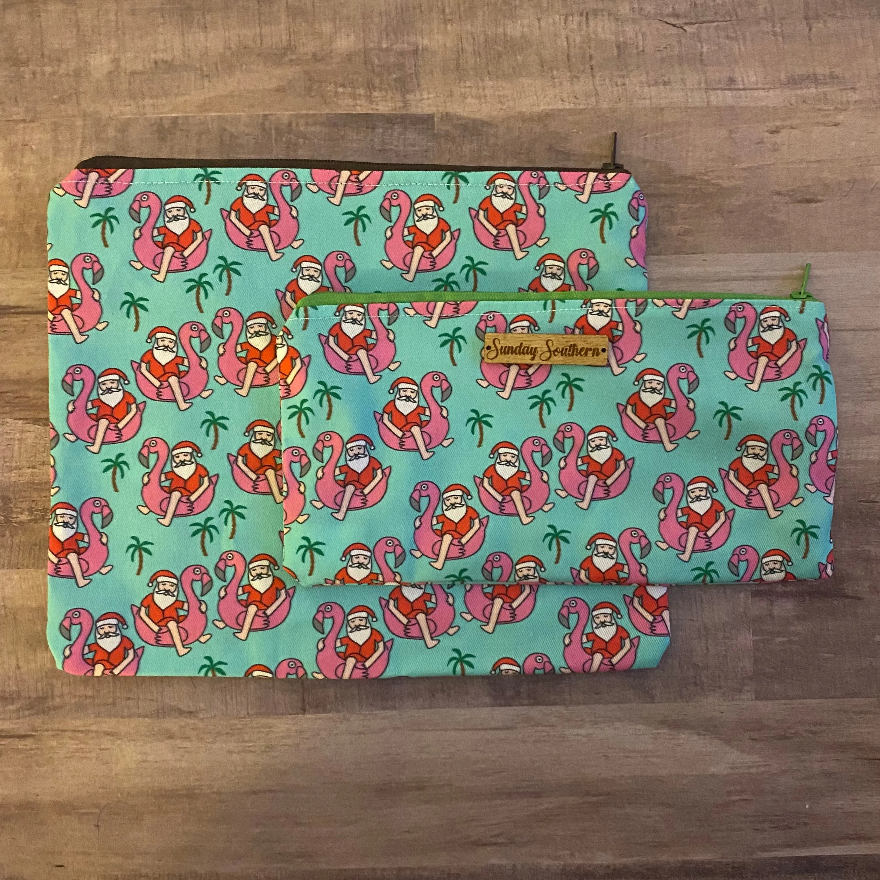 Santa on Vacation Small Zipper Bag