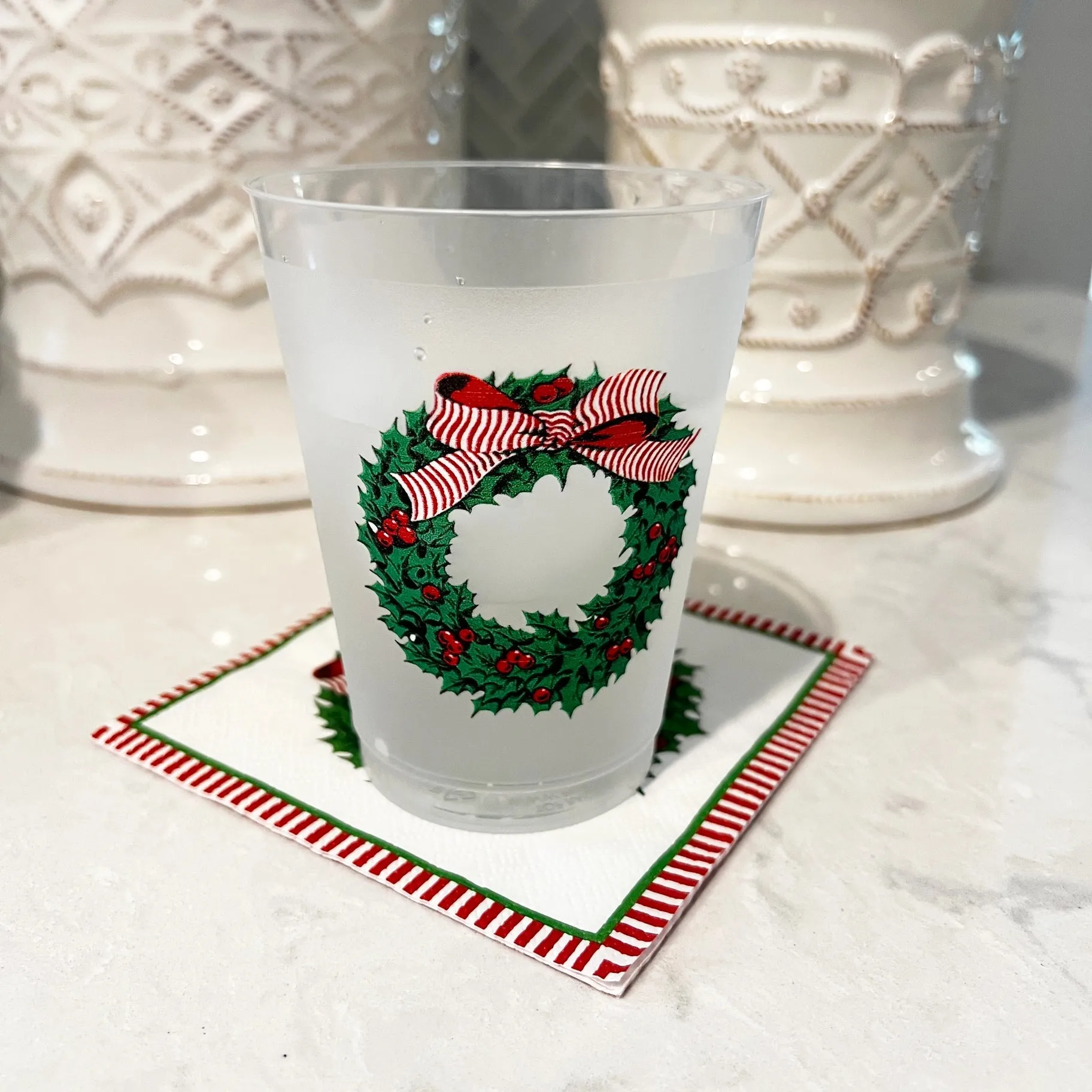 Shatterproof Cups - Holly Wreath