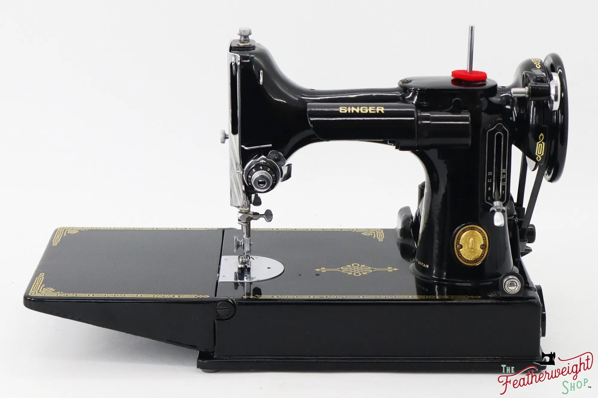 Singer Featherweight 221K Sewing Machine, 1952 - EH3733**