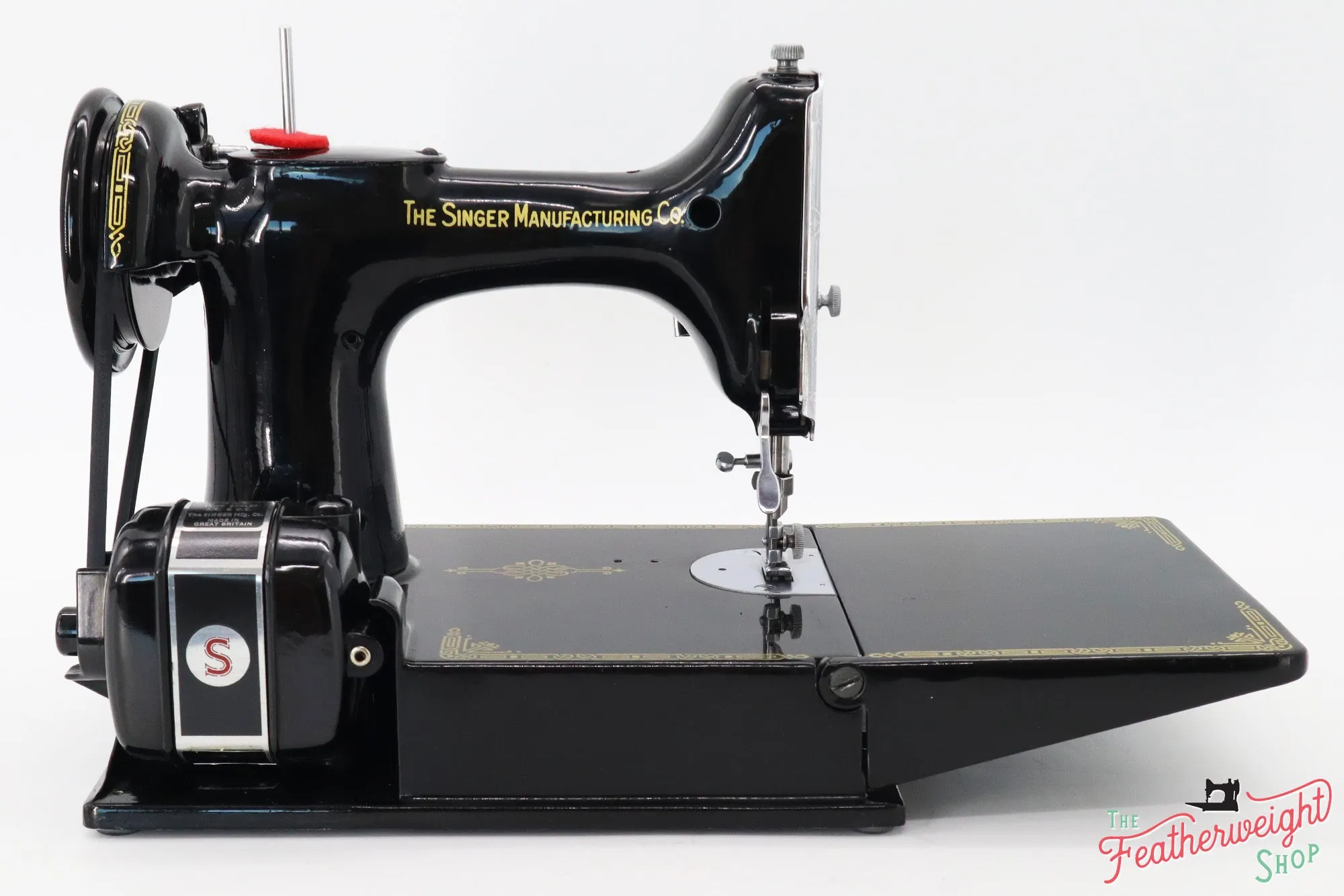 Singer Featherweight 221K Sewing Machine, Centennial! EF9099**