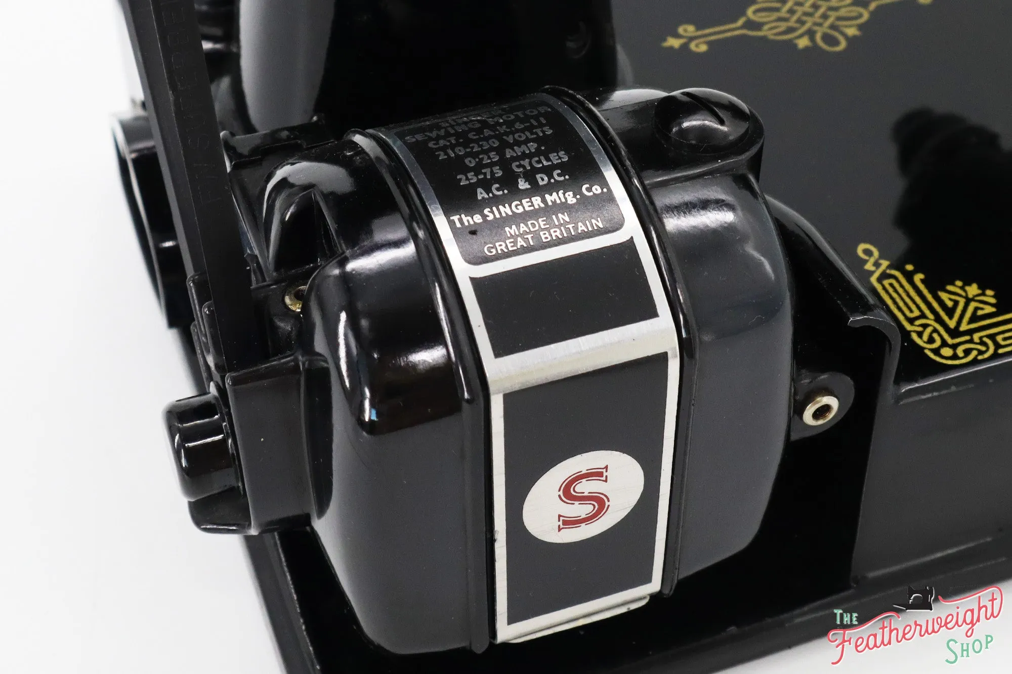 Singer Featherweight 221K Sewing Machine, Centennial! EF9099**