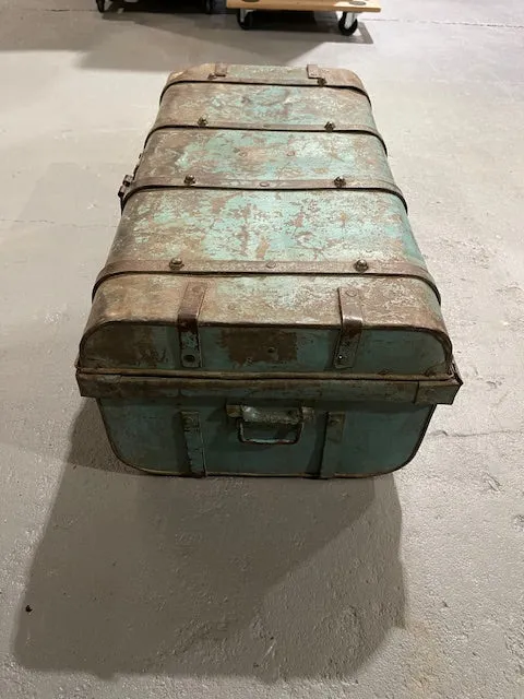 Vintage Metal  Suitcase  #6052