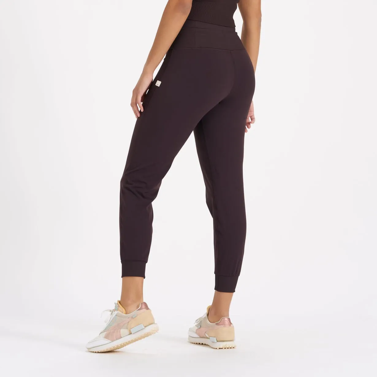 Vuori Daily Jogger