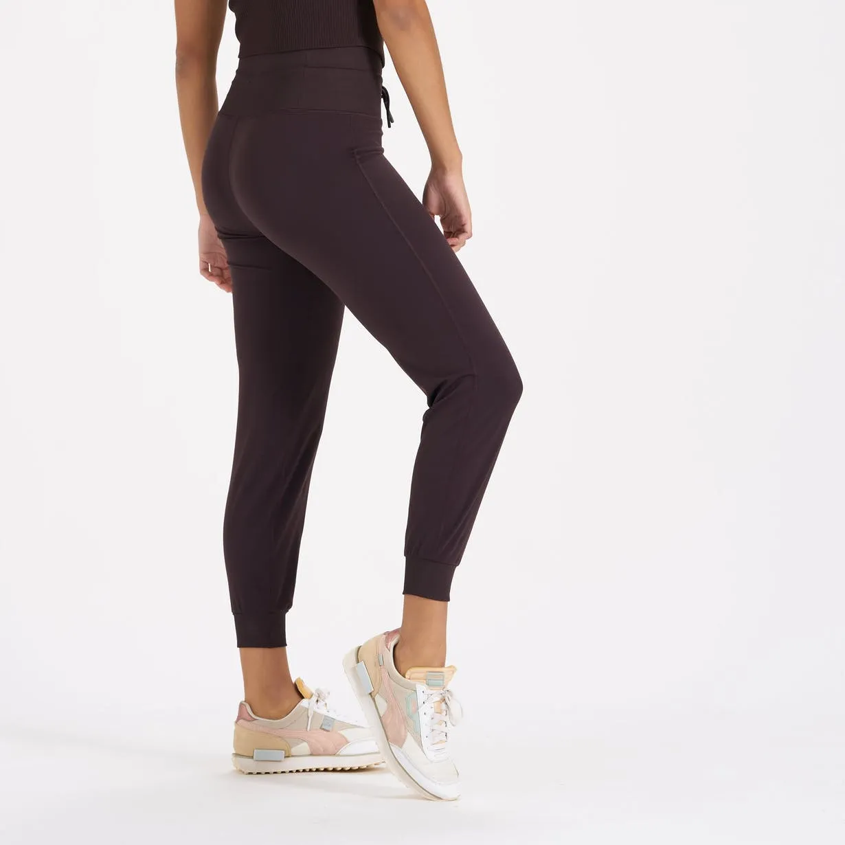 Vuori Daily Jogger